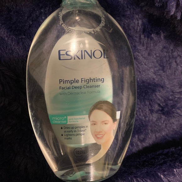 Pimple fighting facial deep cleanser ❤️ - Picture 4 of 6